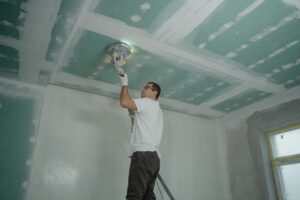 Maintenance dispute in a Florida rental apartment