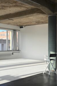 Smoke detector installed on ceiling in Florida rental unit